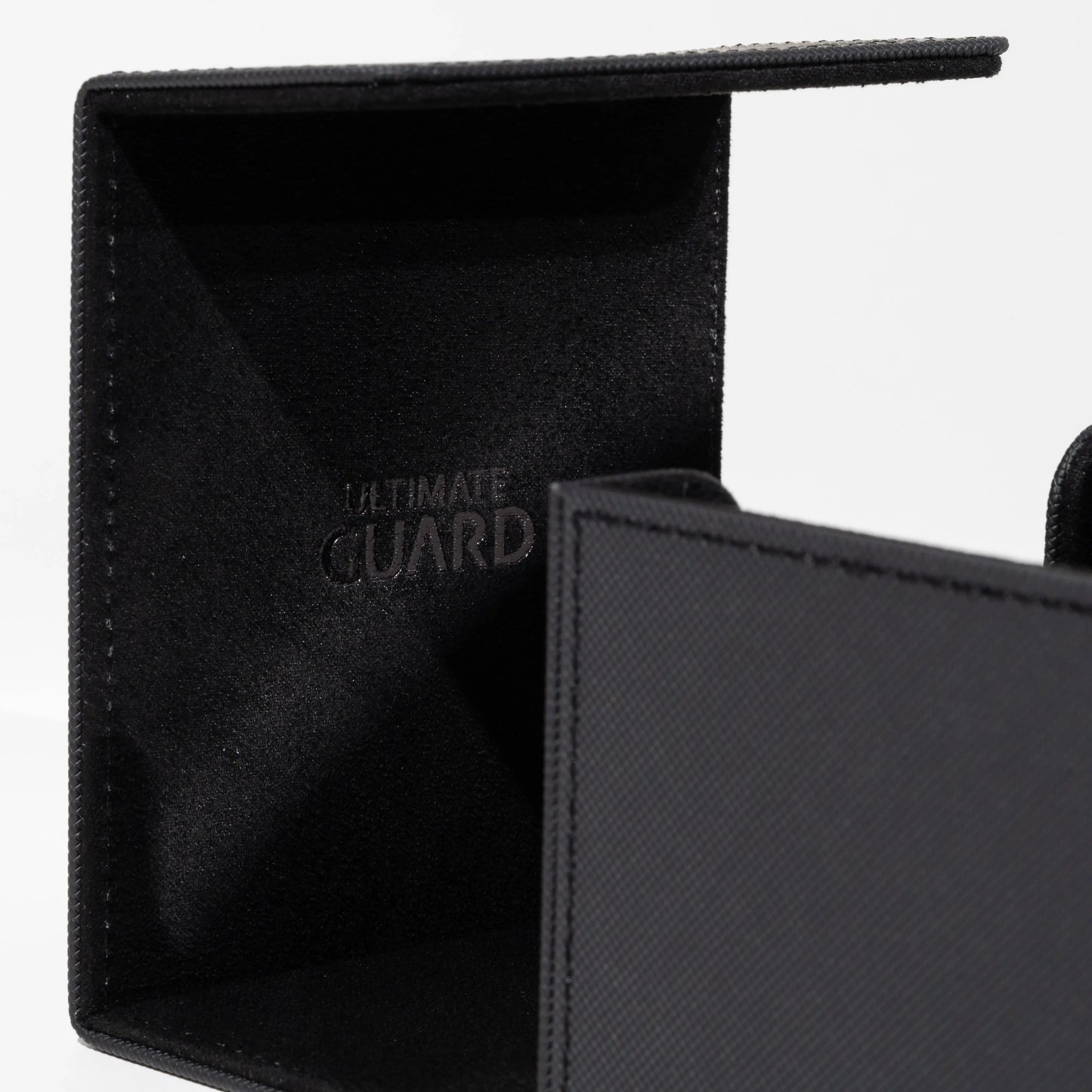 Ultimate Guard Sidewinder 133+ XenoSkin Monocolor Black