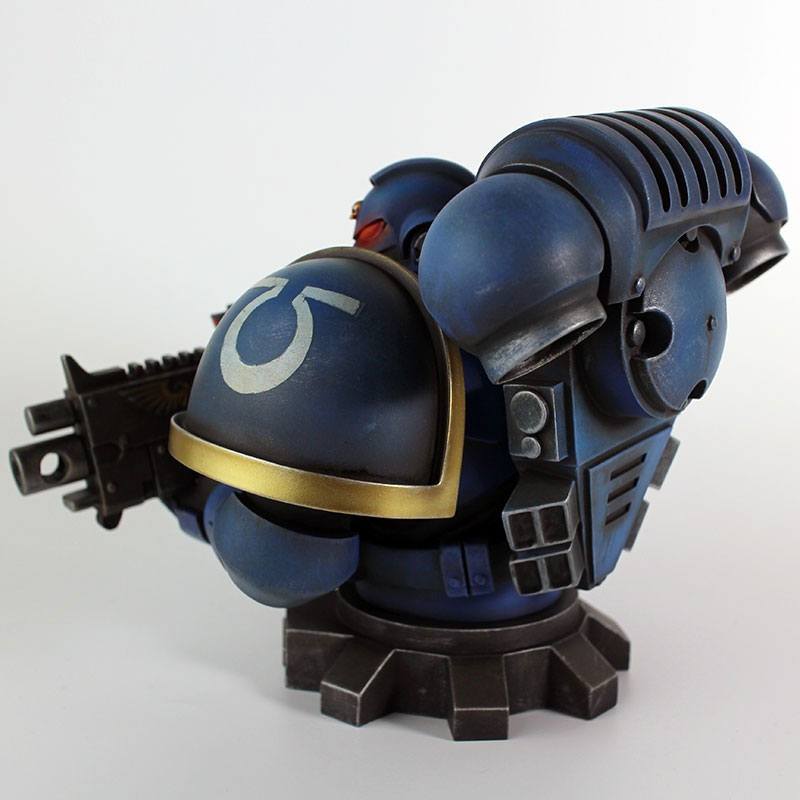 Warhammer 40K Bust Ultra Marine Primaris 16 cm Statue