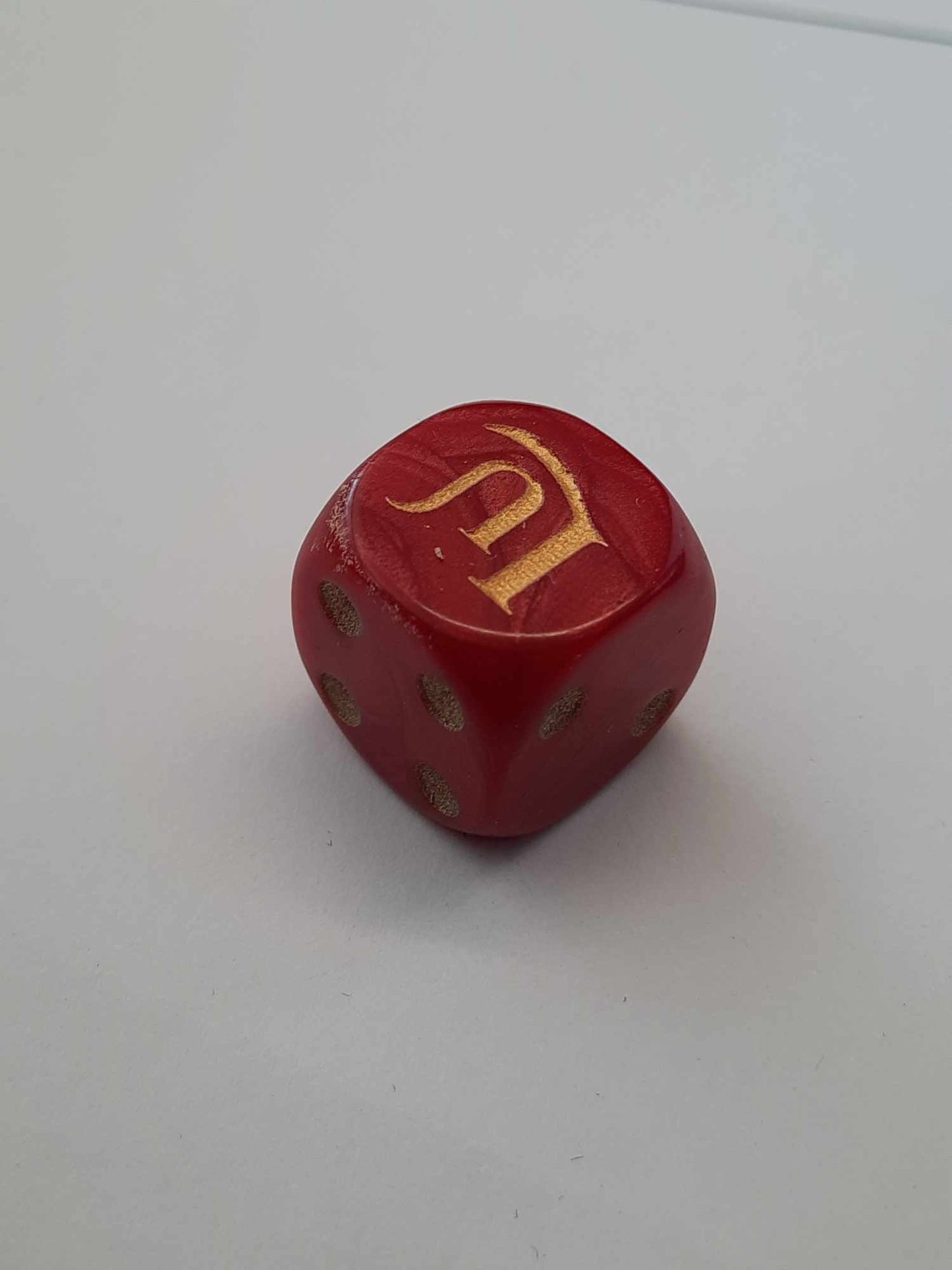 Lvl Up Gaming Logo Dice Red/Gold