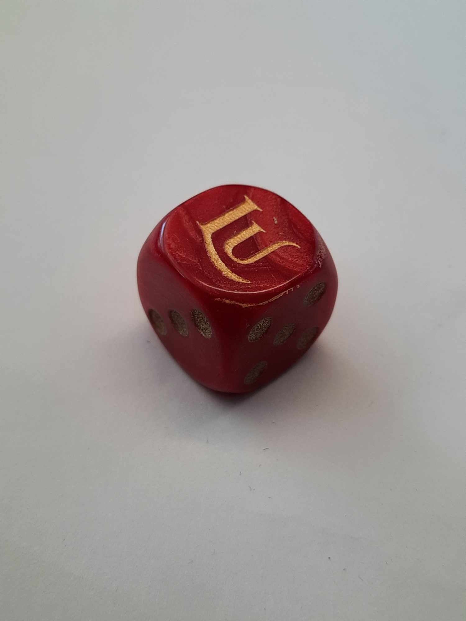 Lvl Up Gaming Logo Dice Red/Gold