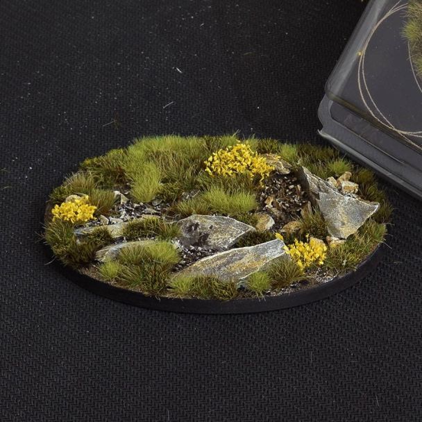 Highland Bases Oval 105mm (x1) - Battlefield Ready - Gamers Grass