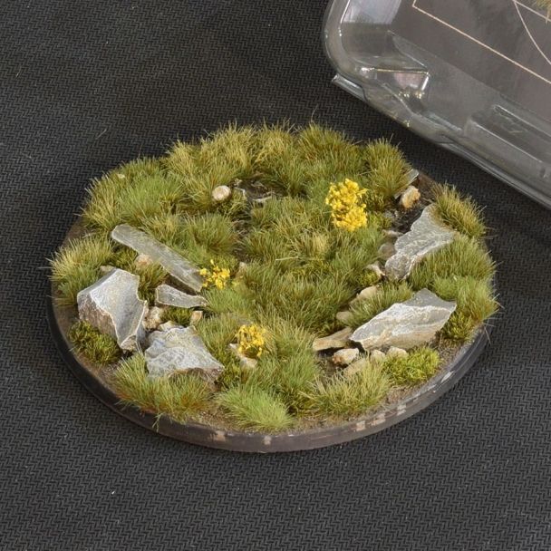 Highland Bases Round 100mm (x1) - Battlefield Ready - Gamers Grass