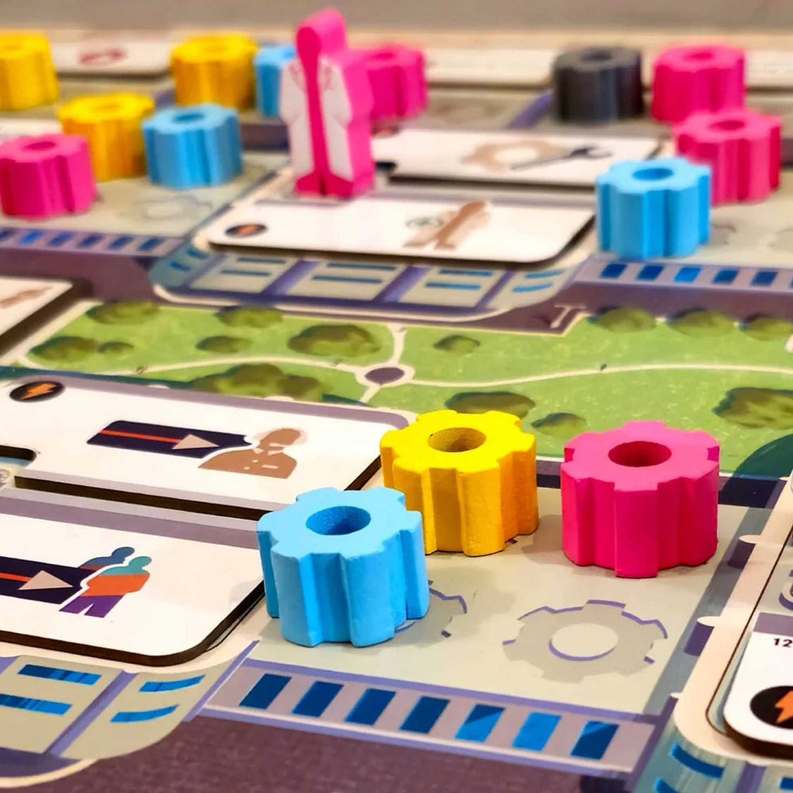 Galactic Cruise Board Game (slightly damaged box corner)
