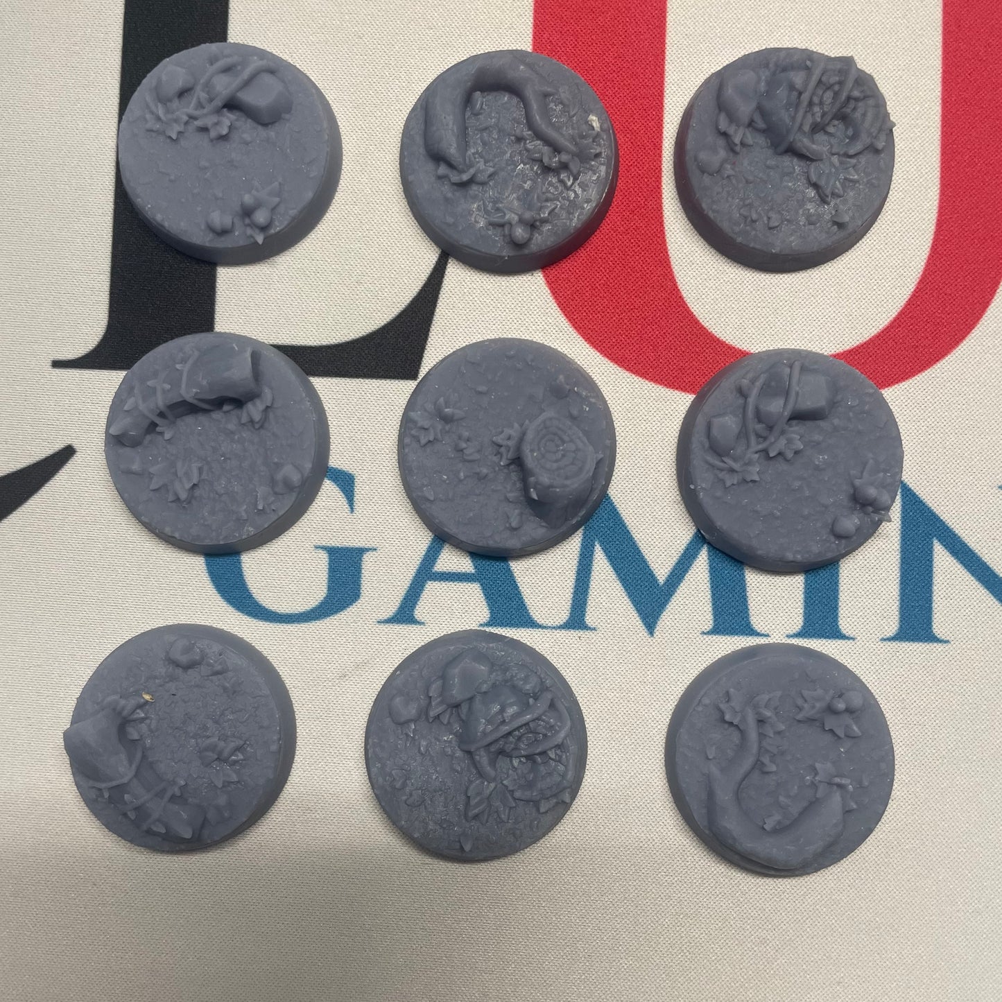 32mm Vines and Logs Bases x 10 - Lvl Up Supplies