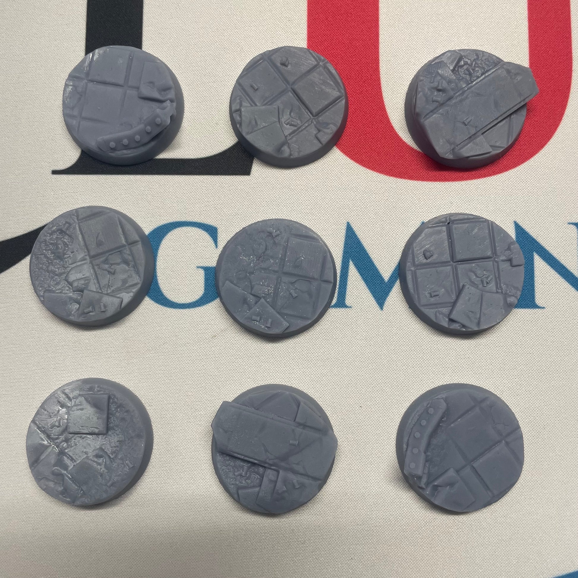32mm Ruined City Bases x 10 - Lvl Up Supplies