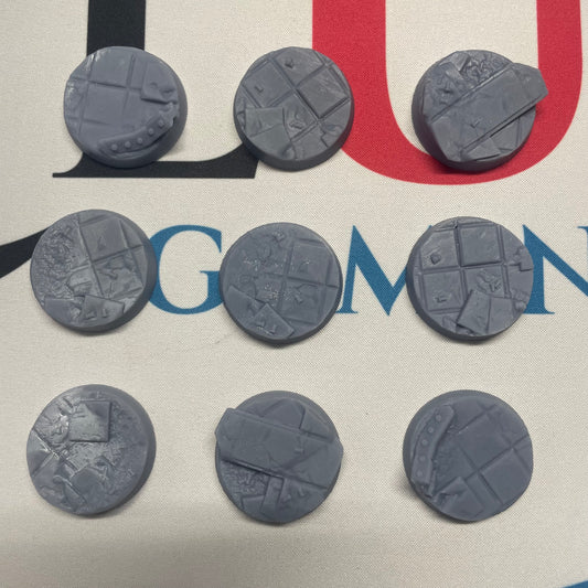 32mm Ruined City Bases x 10 - Lvl Up Supplies