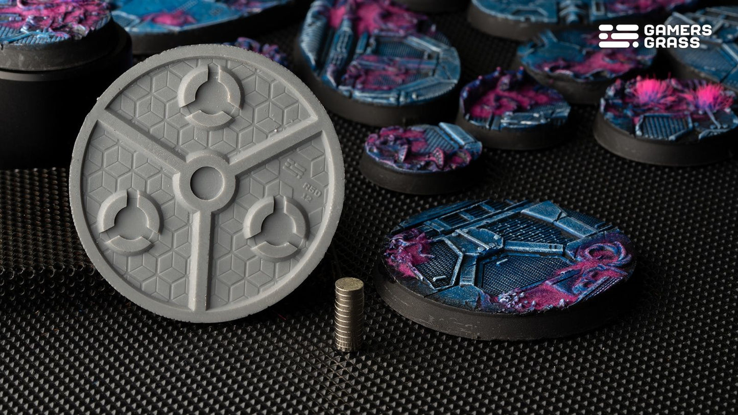Alien Infestation Bases, Round 50mm (x3) - Gamers Grass