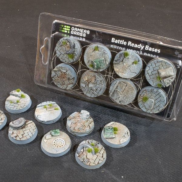Urban Warfare Bases Round 32mm (x8) - Battlefield Ready - Gamers Grass