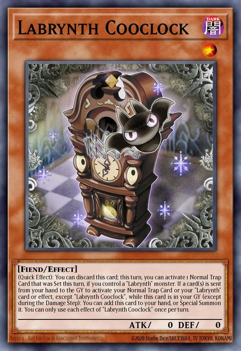 op23-en005-labrynthcooclock