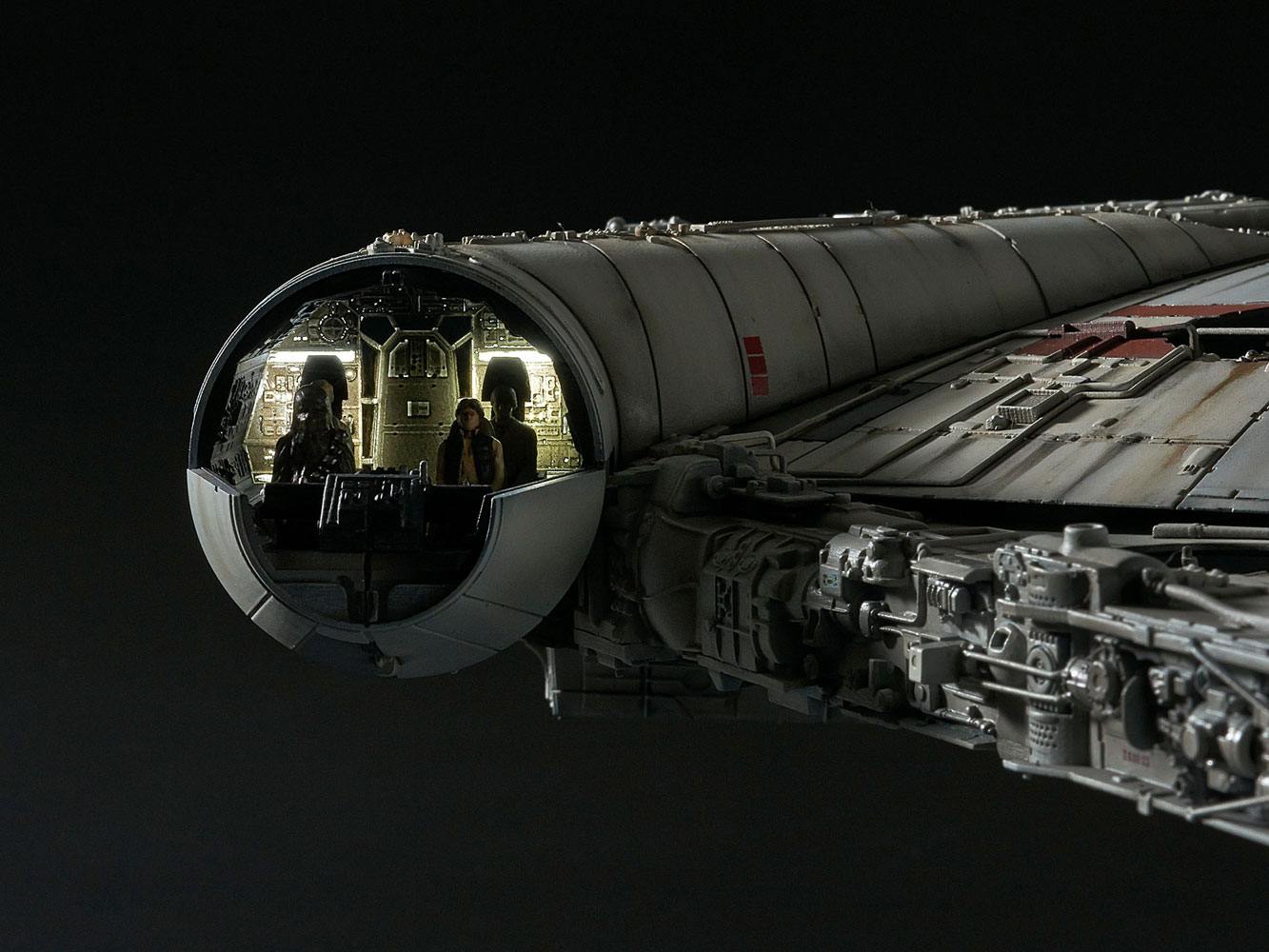 Star Wars Episode IV Perfect Grade Bandai Plastic Model Kit 1/72 Millennium Falcon 48 cm