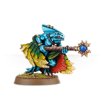 SERAPHON Skink Priest With Feathered Cloak (D)